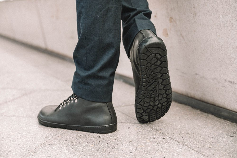 Exppeq-musta vedenpitävä