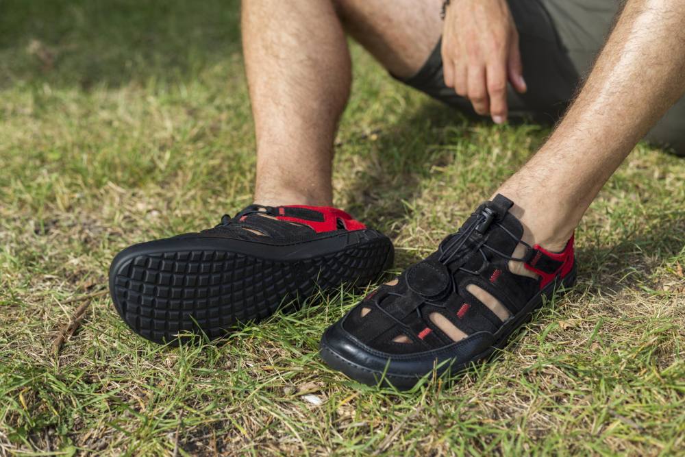 Qerry Black Red